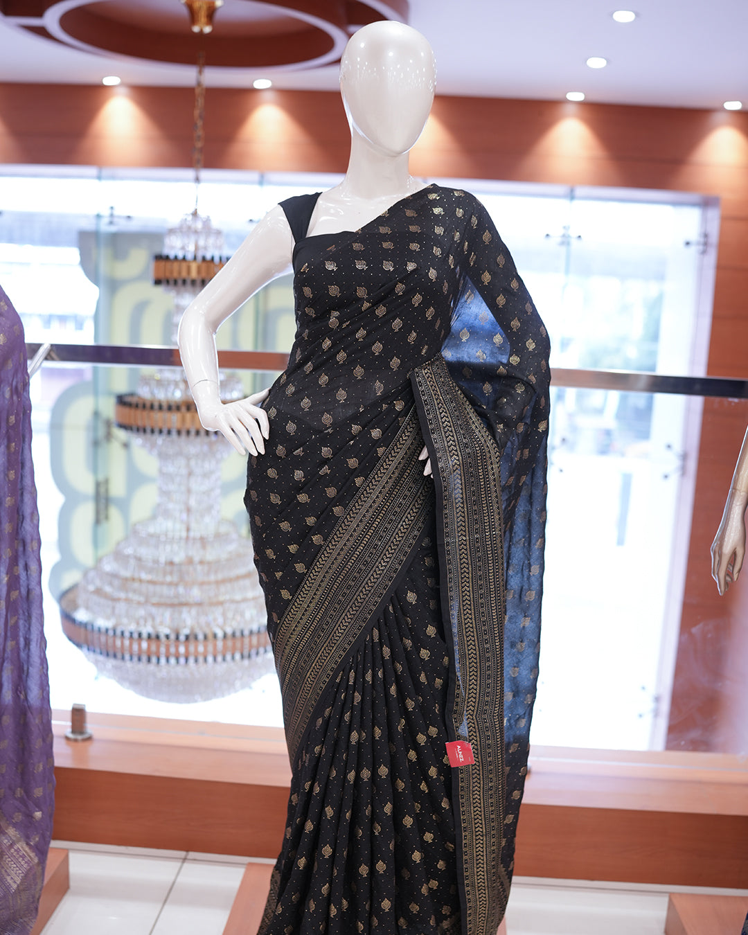 Vichithra Silk Saree- R228