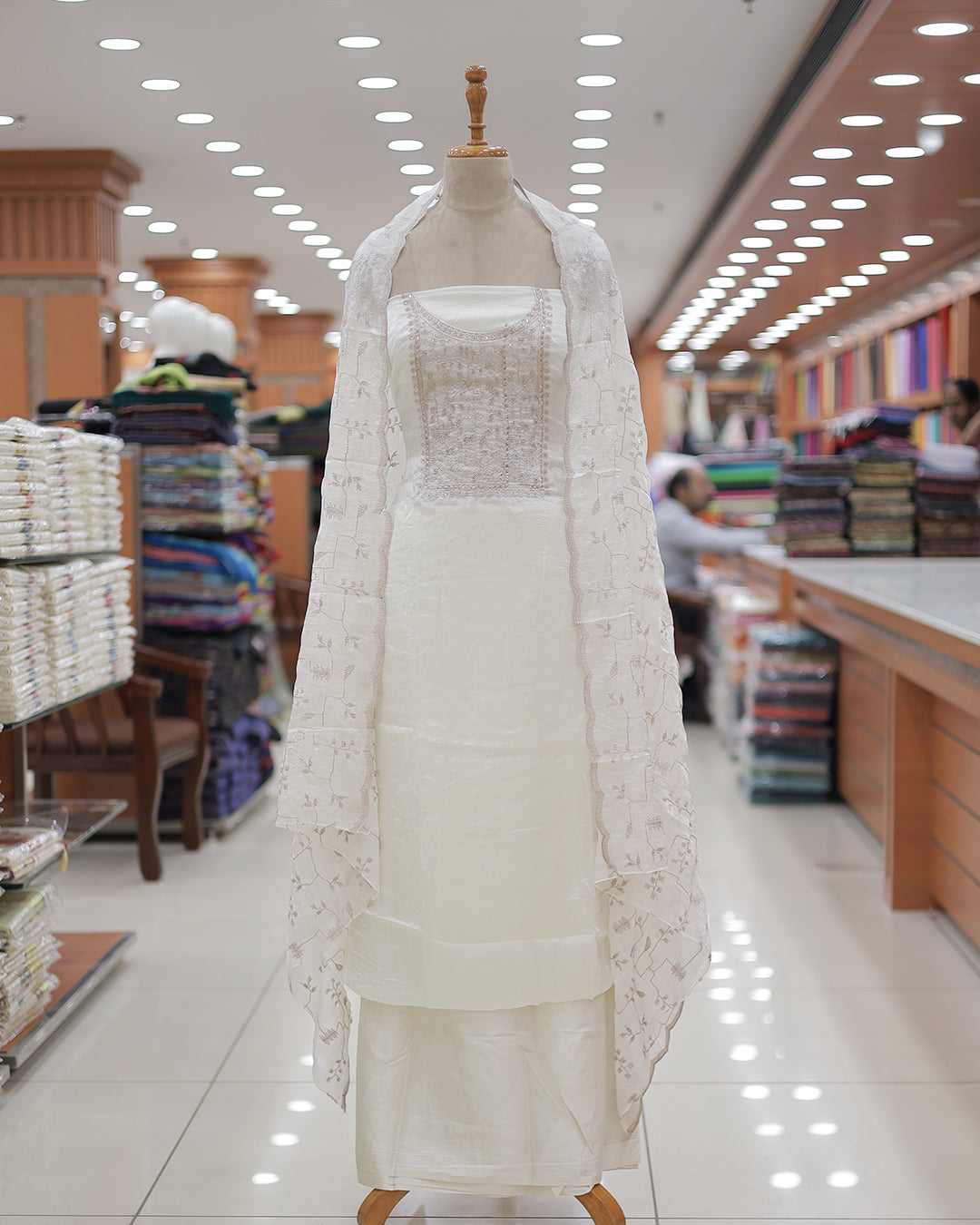 Women's Unstitched Salwar Suit with Batik Printed Dupatta  - Code: R410