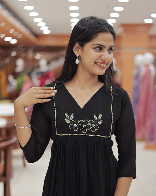 Women's A-line Georgette Kurti - R405