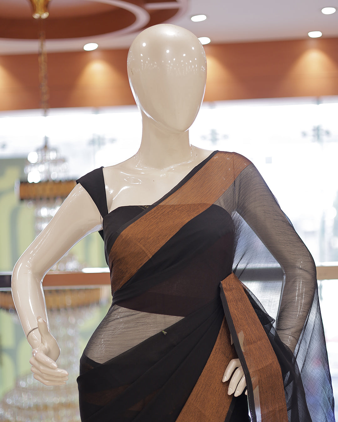 Elegant Women’s Chiffon Saree with Antique Border -DS01