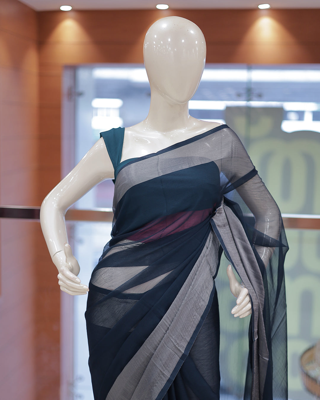Elegant Women’s Chiffon Saree with Silver Border -DS01