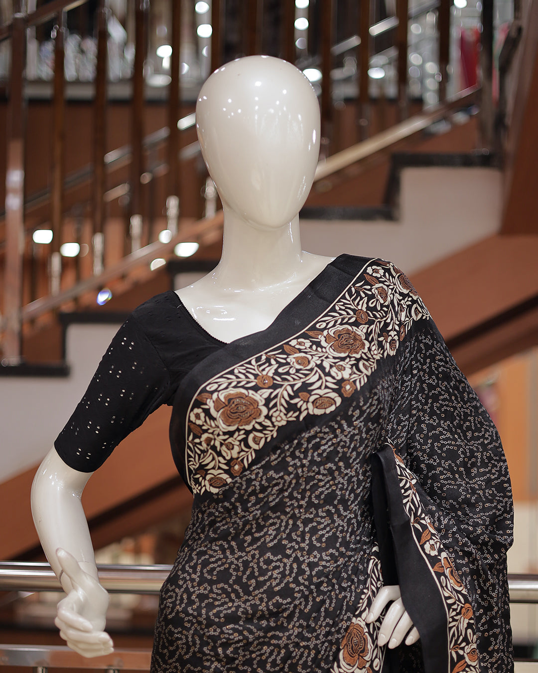 Women's Chiffon Floral Printed Saree -R419(D)
