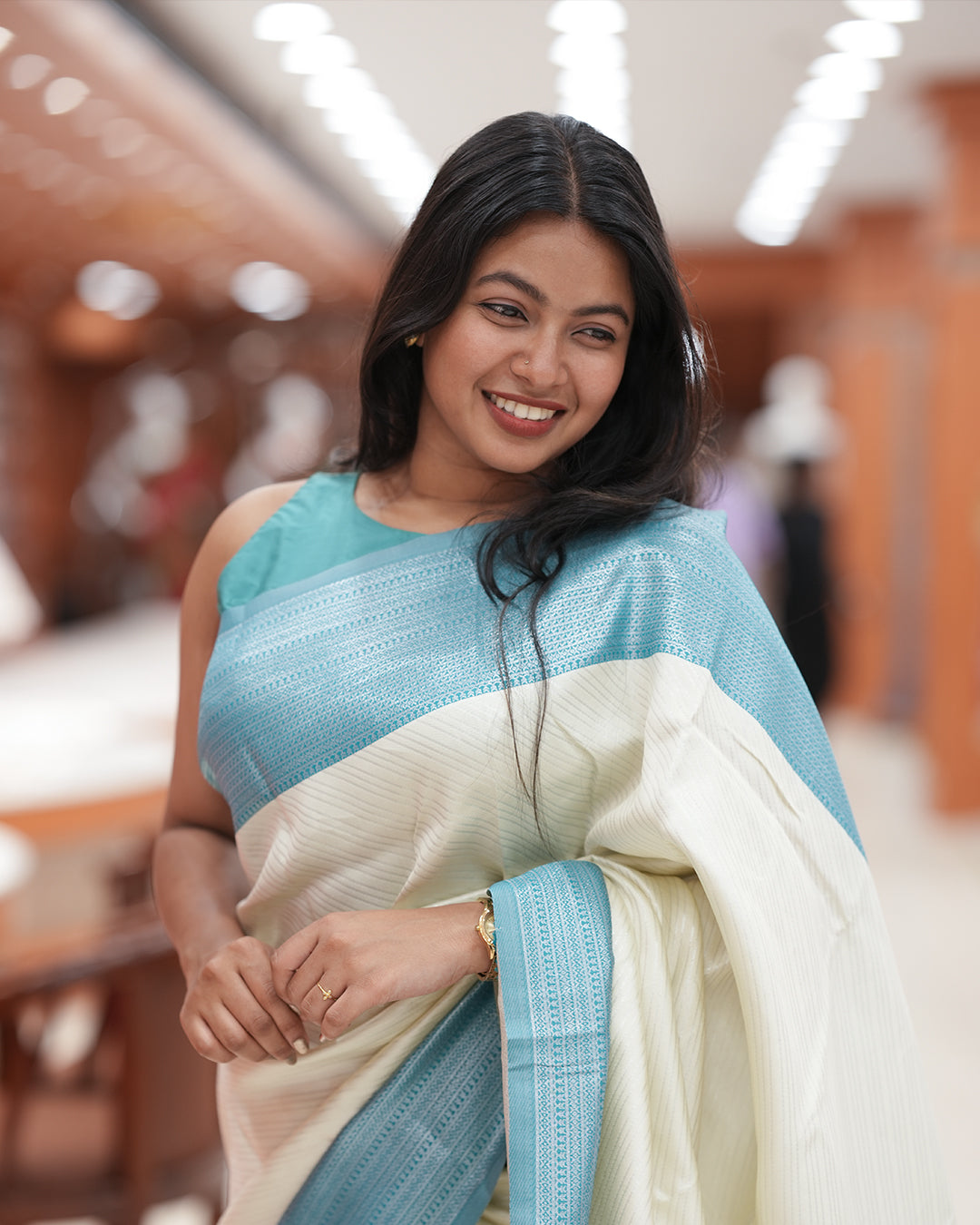 Womens Brocade Silks Saree contrast  - R424