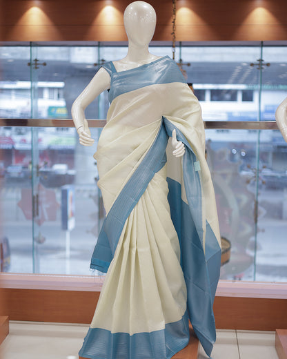 Womens Brocade Silks Saree contrast  - R424