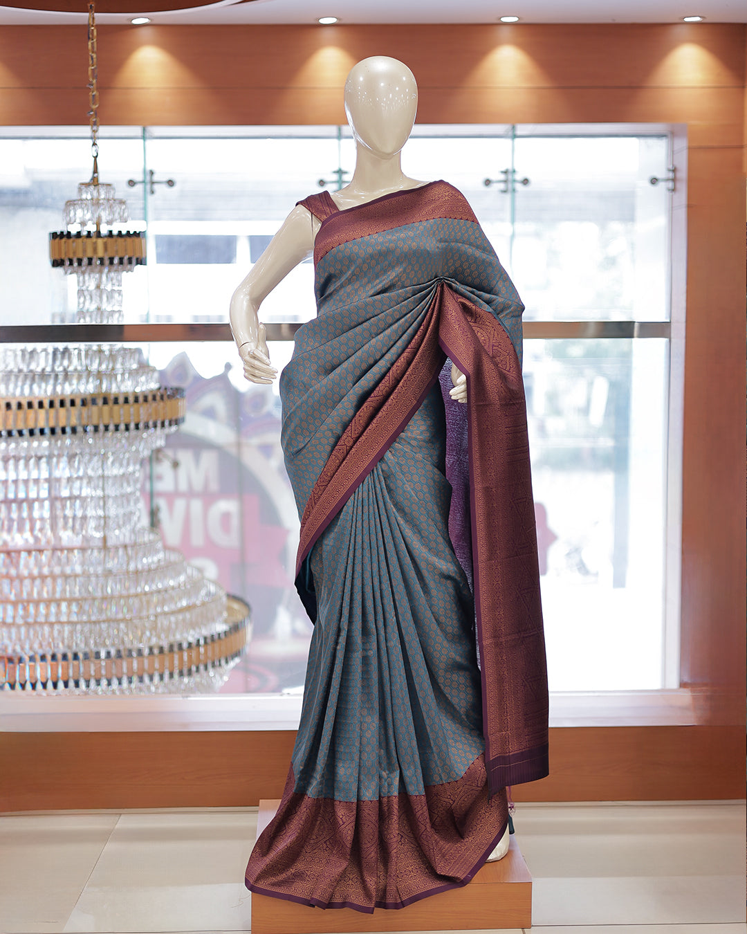 Womens Brocade Silks Saree - R428