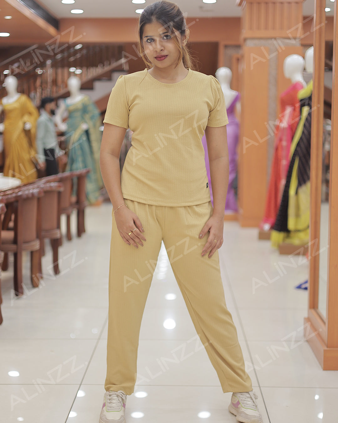 Women's Plain Crop Top & Pant Co-Ord Set -R437