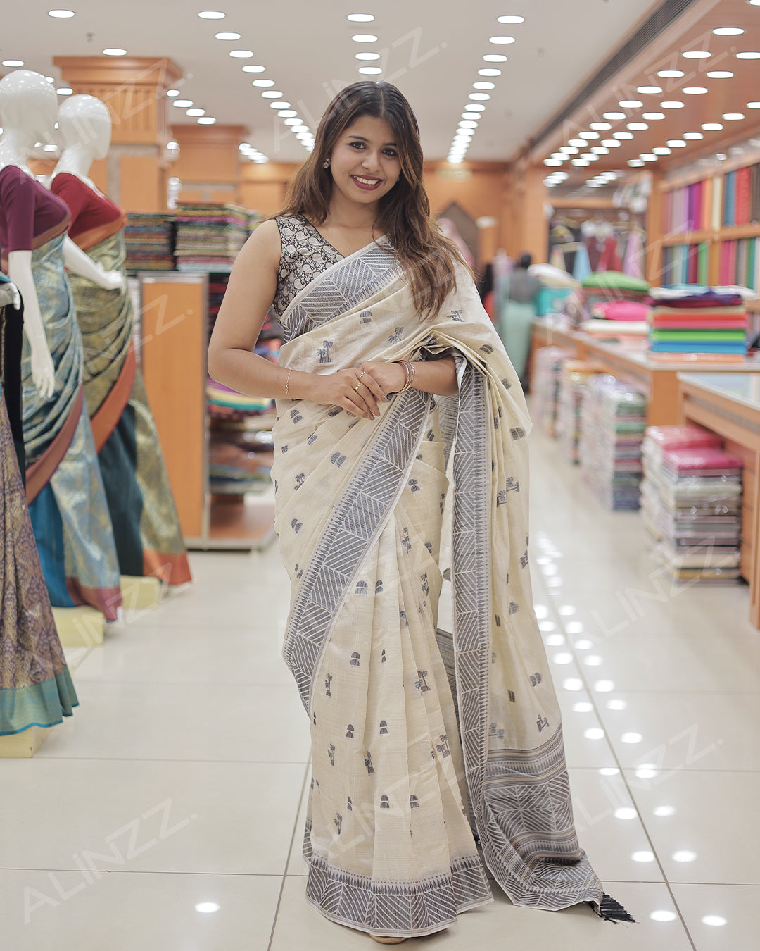 Womens Semi Jute Silk Saree -R439 (x)