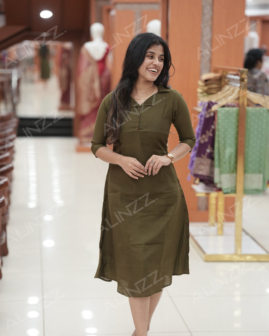 Women's Aline Top - R450