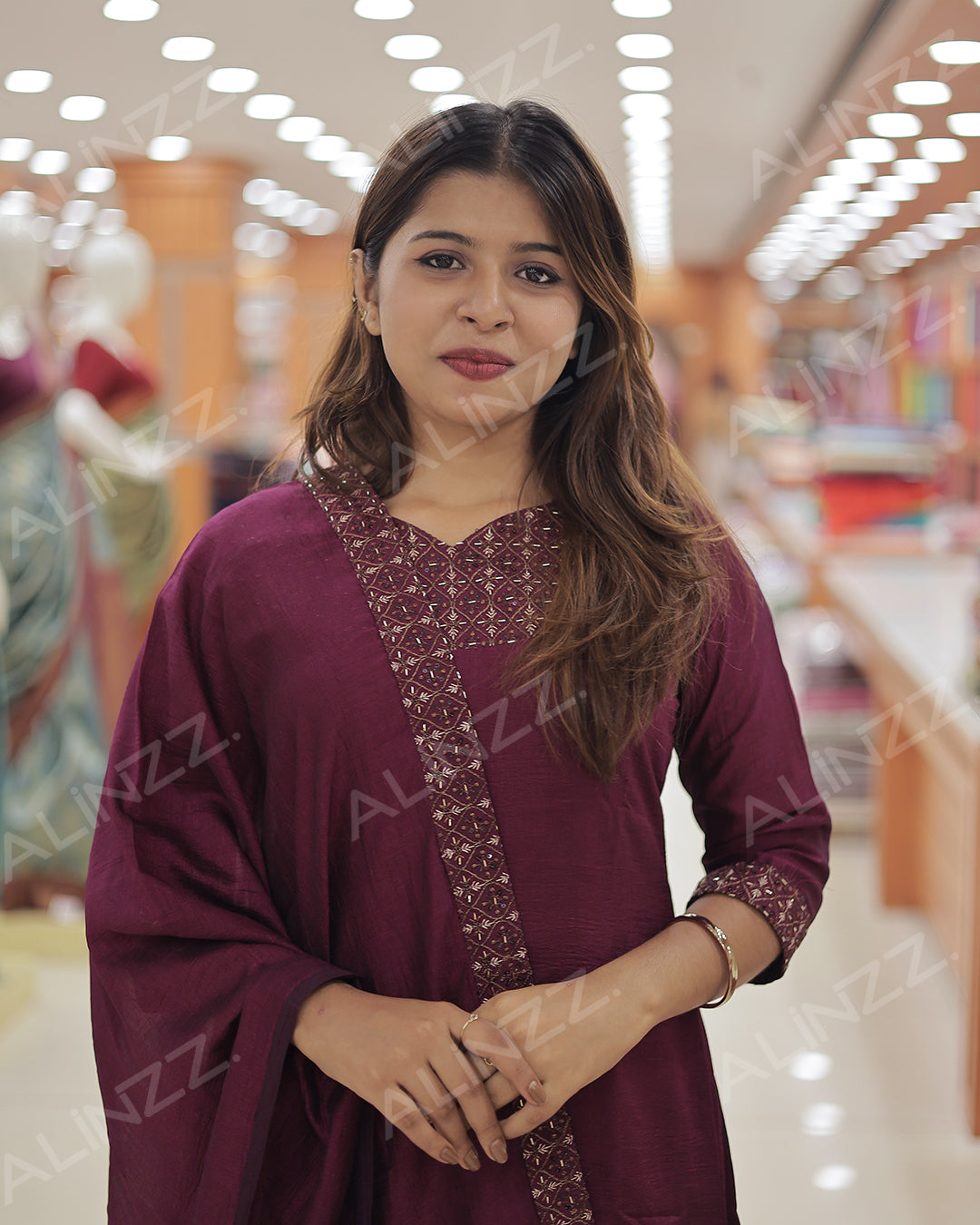 Elegant Vichitra Silk Embroidered Women's 3-Piece Salwar Suitt -R456