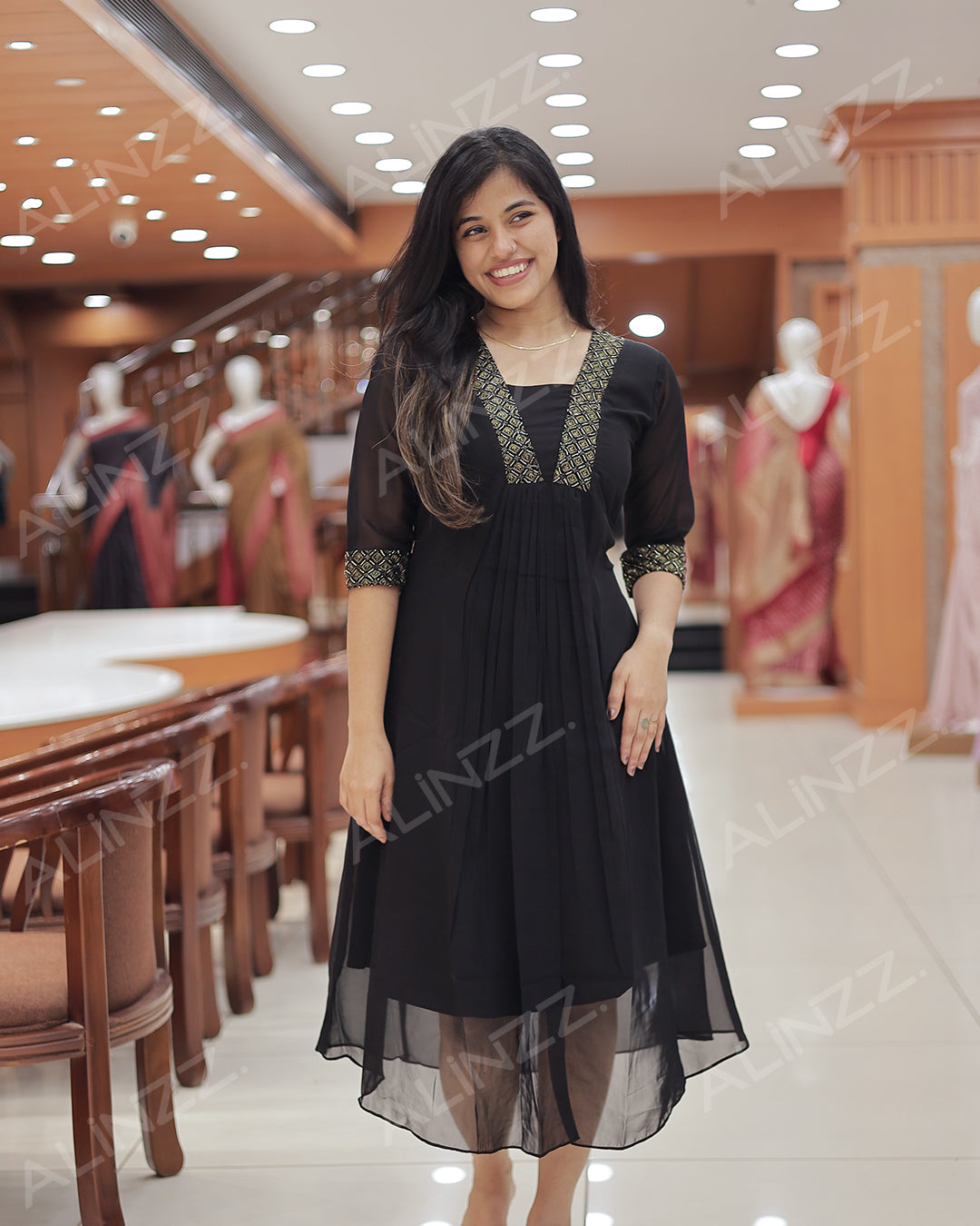 Women's Georgette A-Line Top with V-Neck Patch Work - R468