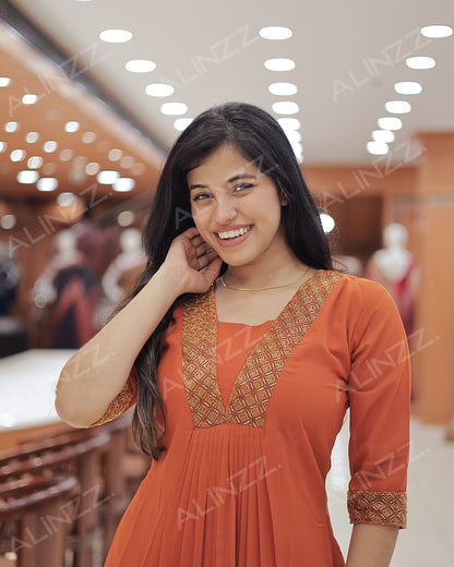 Women's Georgette A-Line Top with V-Neck Patch Work - R468