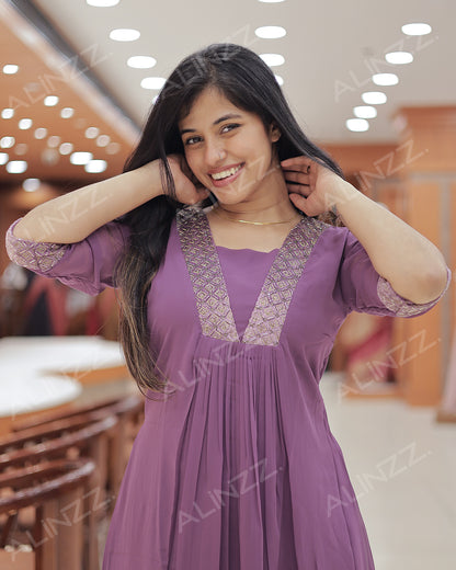 Women's Georgette A-Line Top with V-Neck Patch Work - R468