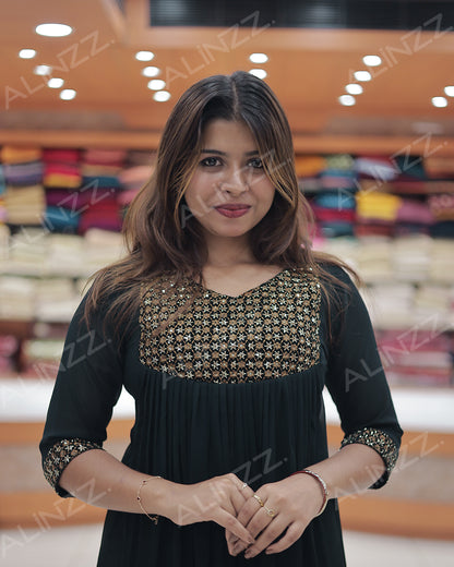 Women’s A-Line Georgette Kurti - R470