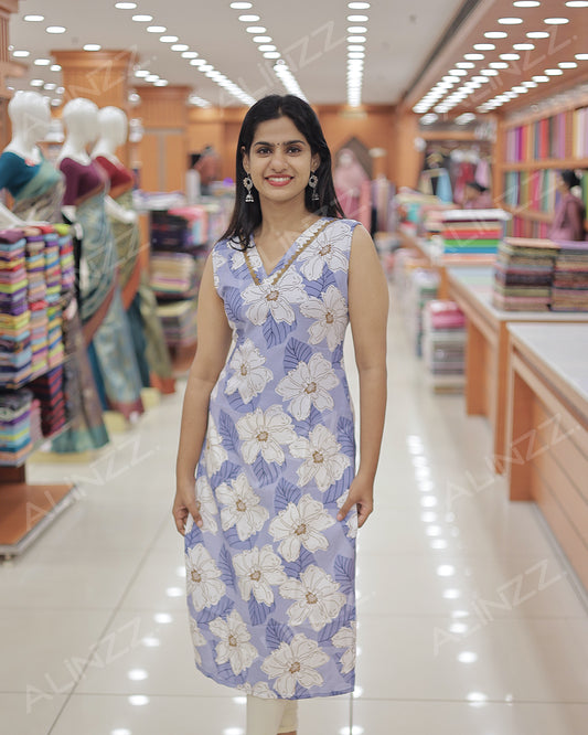 Women’s Sleeveless Floral Print Rayon Kurthi -R479