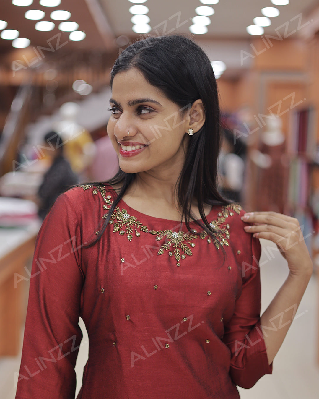 Women’s Vichitra Silk Kurti -R482