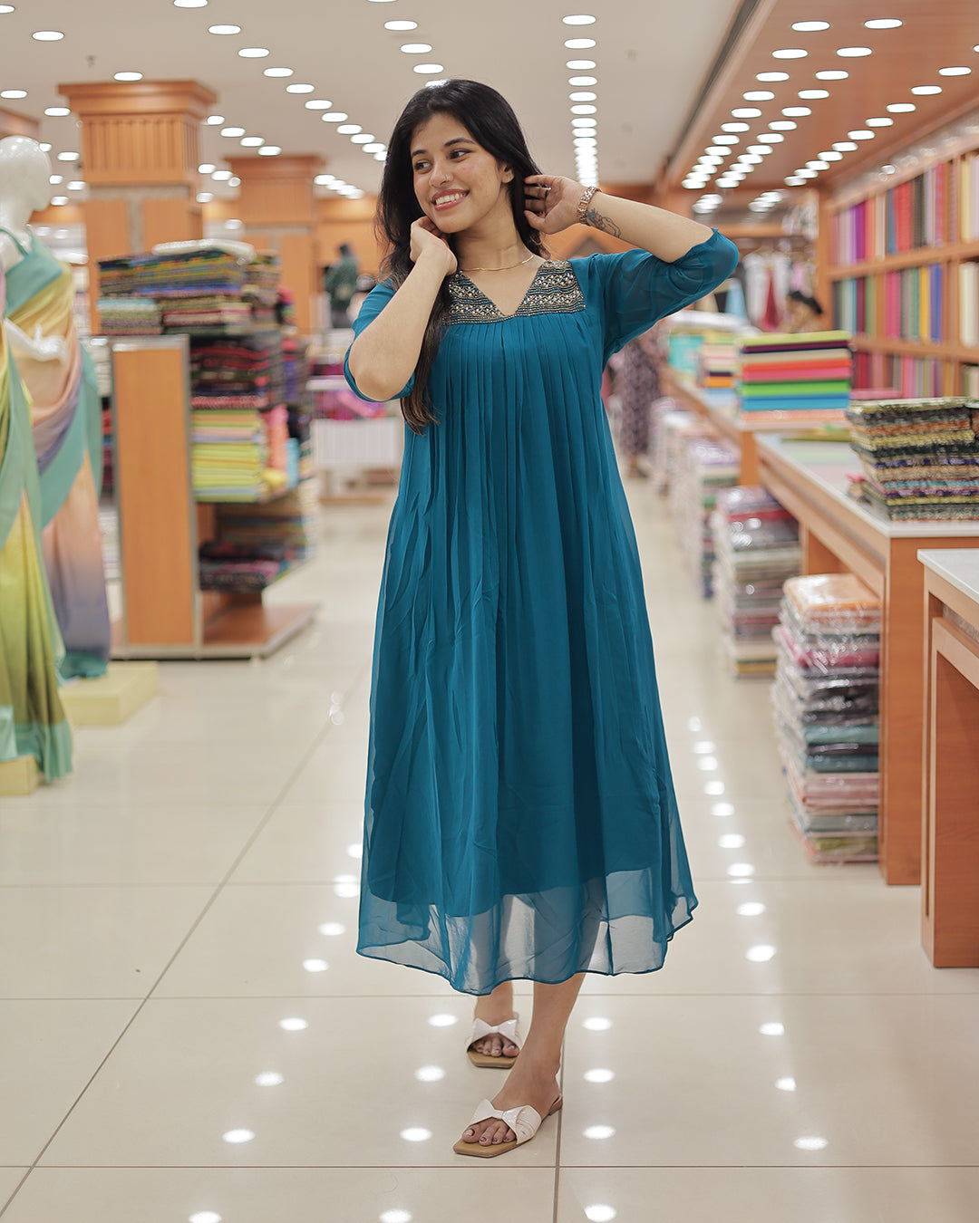 Women's Handworked Aline Kurti -R473