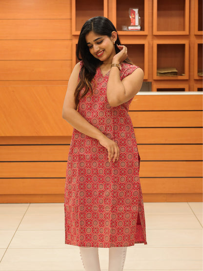 Women's Ajrakh Print Kurti - 1131