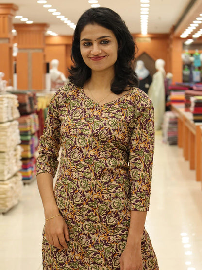 Women's Kalamkari Print Kurti - 1124