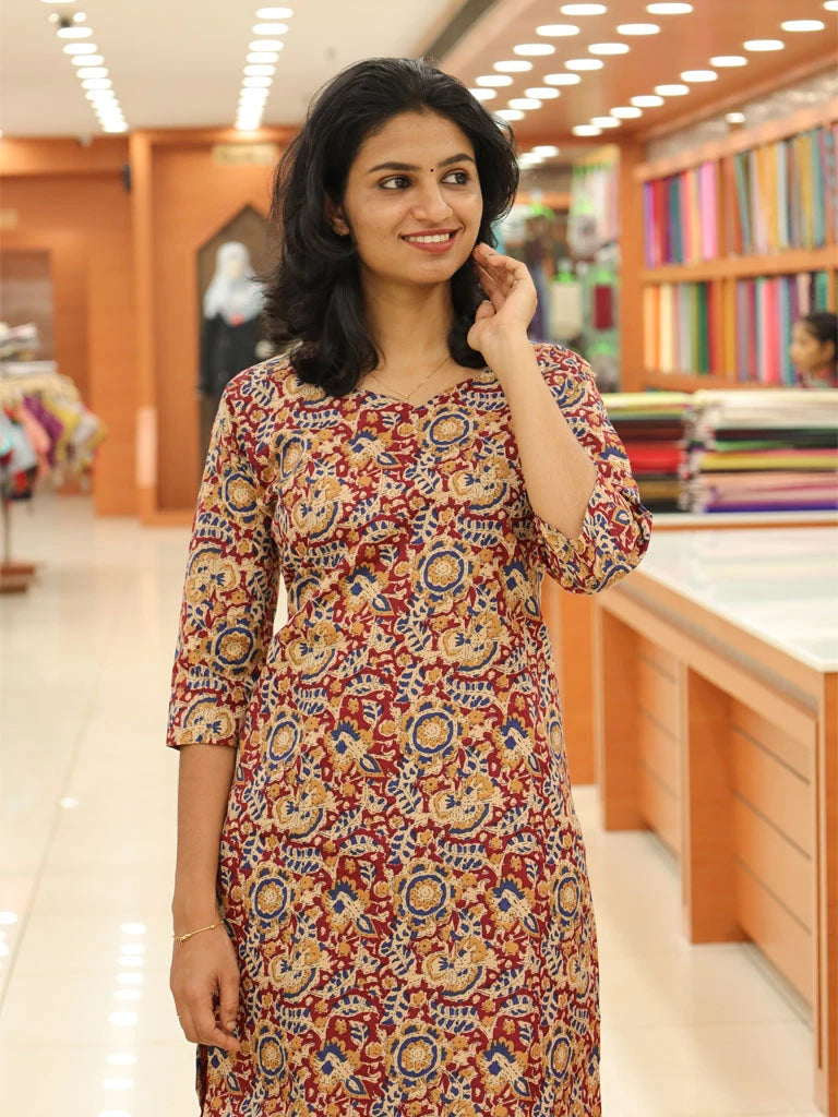 Women's Kalamkari Print Kurti - 1124