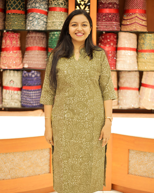 Women's Slited Kurthi- 1246