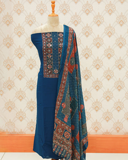 Women's Pakistani Salwar Suit with Chinnon Dupatta - 1277