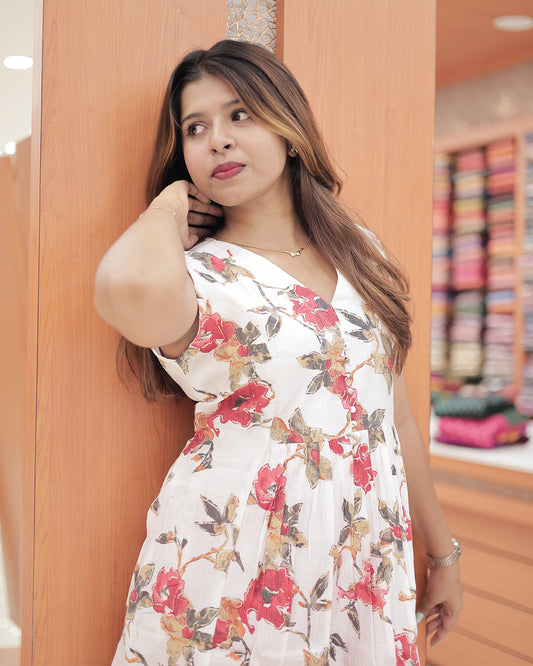 Vertical Fabric A-Line Kurti for Women – R500