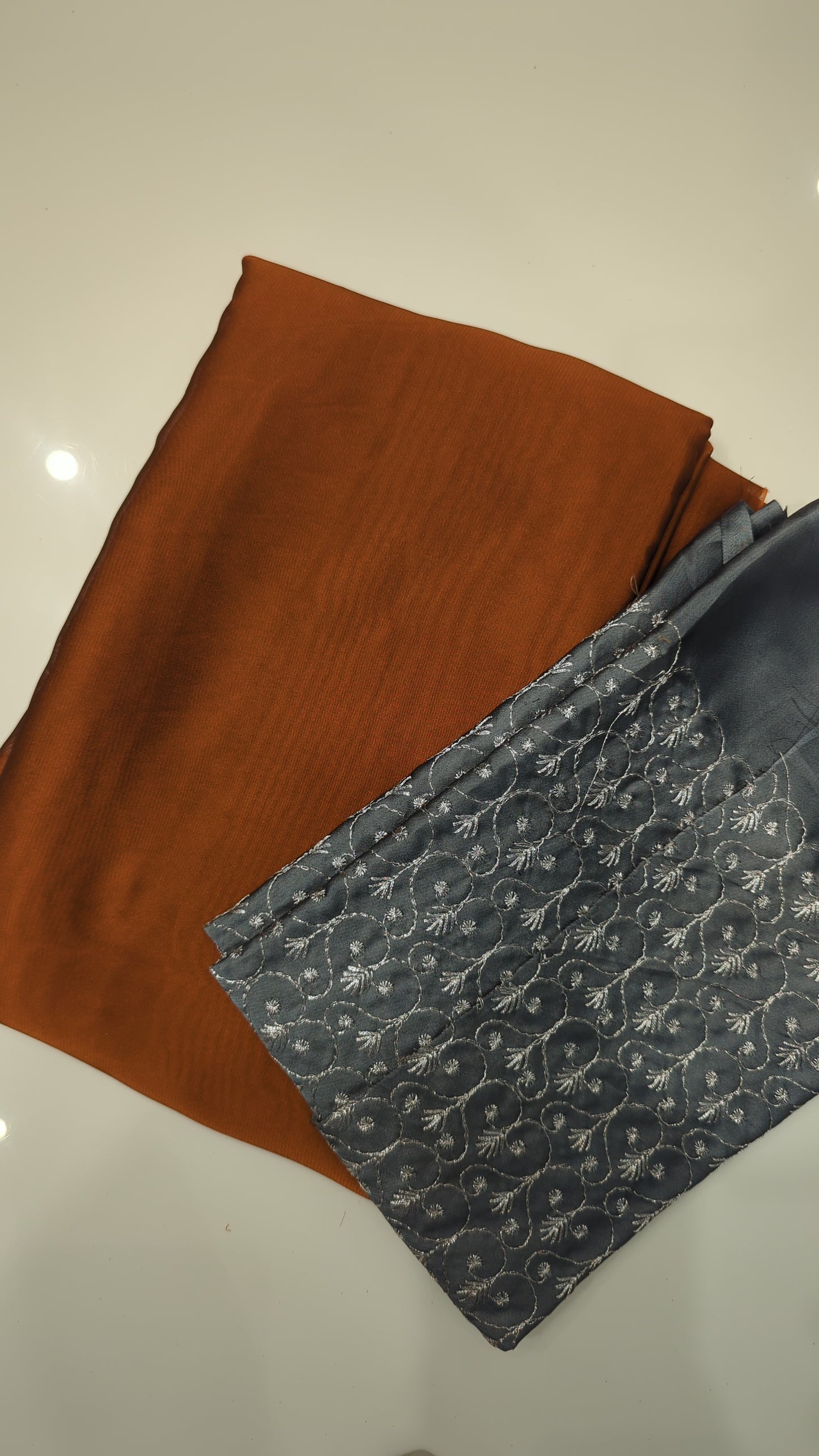 Diwali Special Blackberry Silk Plain Saree with Contrast Embroidery Blouse -D19
